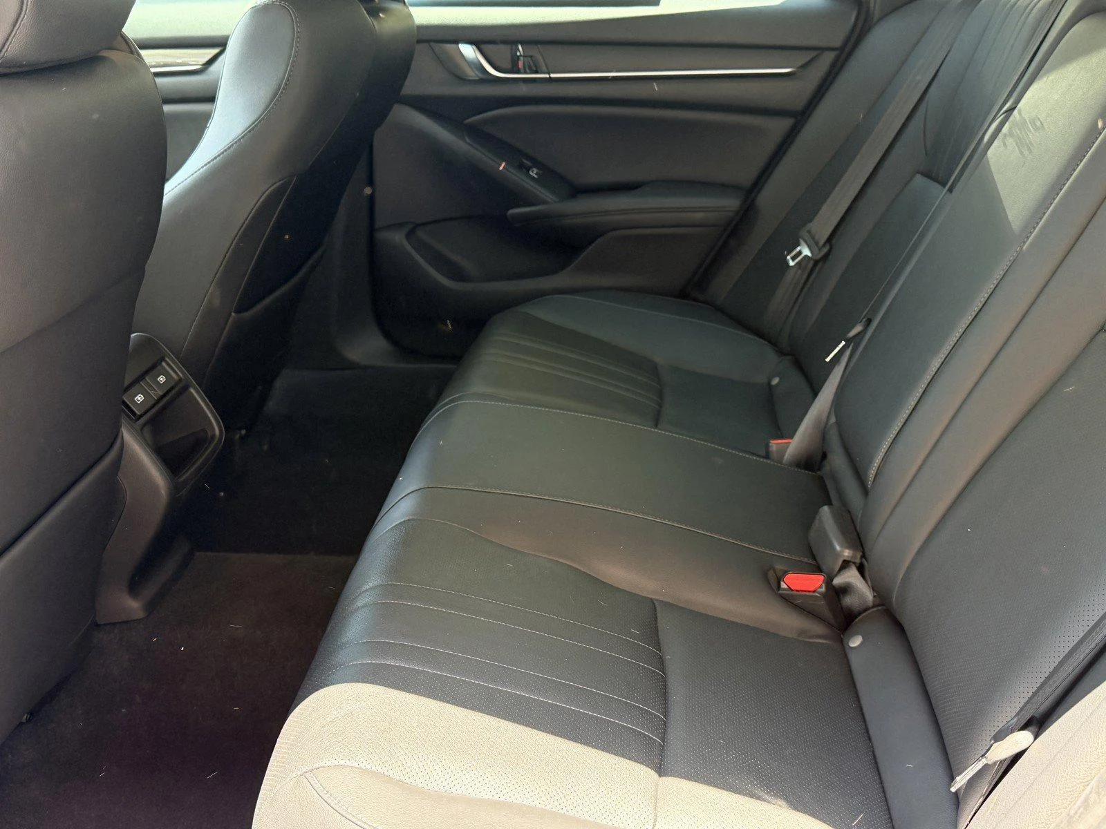 Used 2022  Honda Sport SE image 13