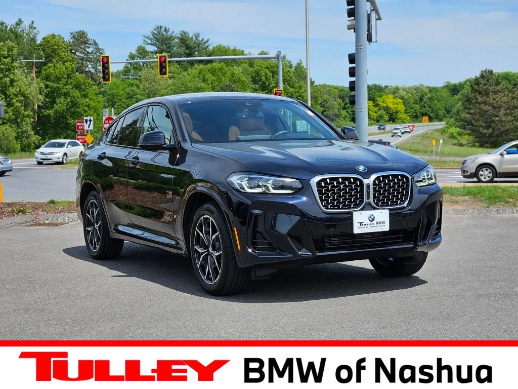 2025 BMW X4 xDrive30i's photo
