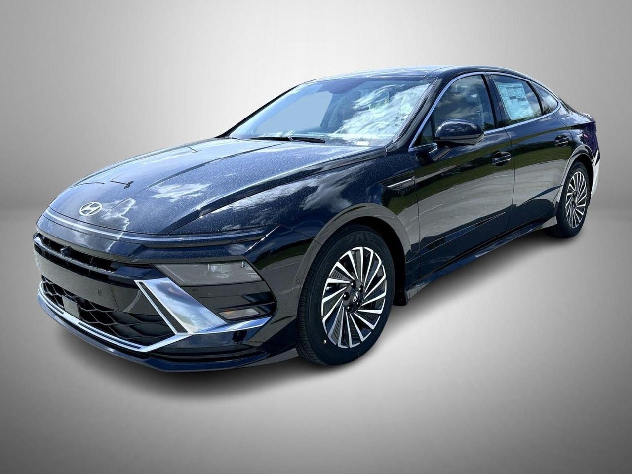 2026 Hyundai Sonata Limited's photo
