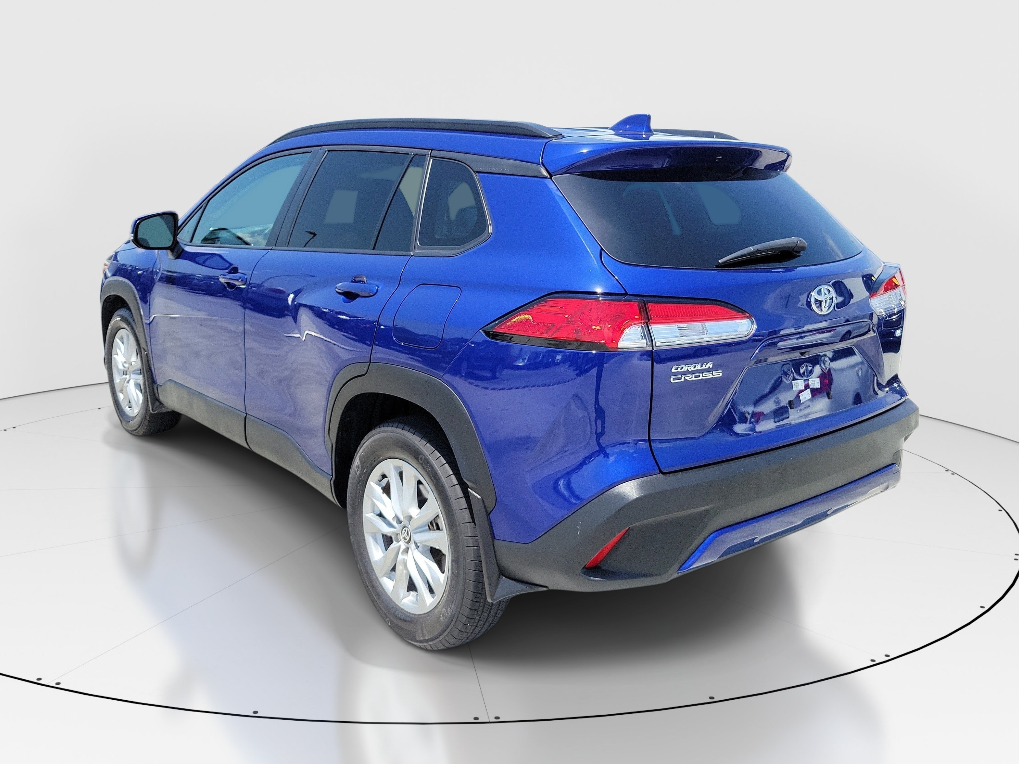 Used 2024 Blue Toyota LE image 4