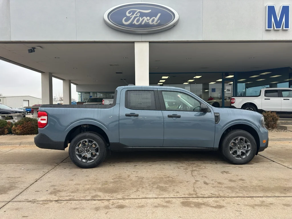 New 2026 Azure Gray Metallic Tri-Coat Ford XLT image 7