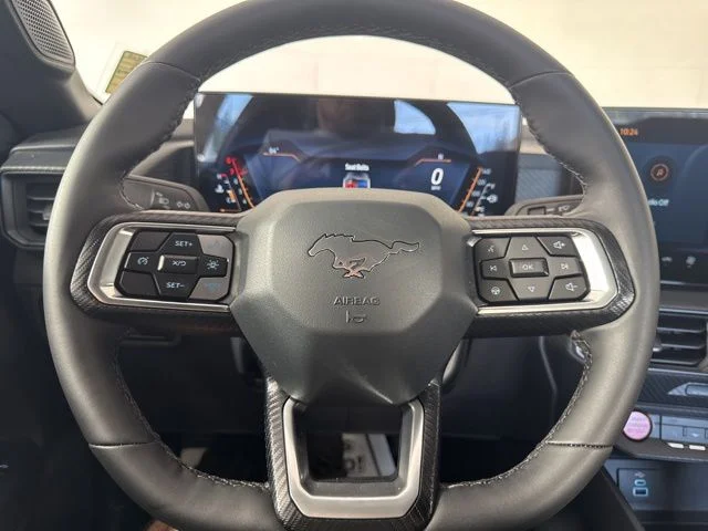 2025 Ford Mustang EcoBoost Fastback - Photo 18