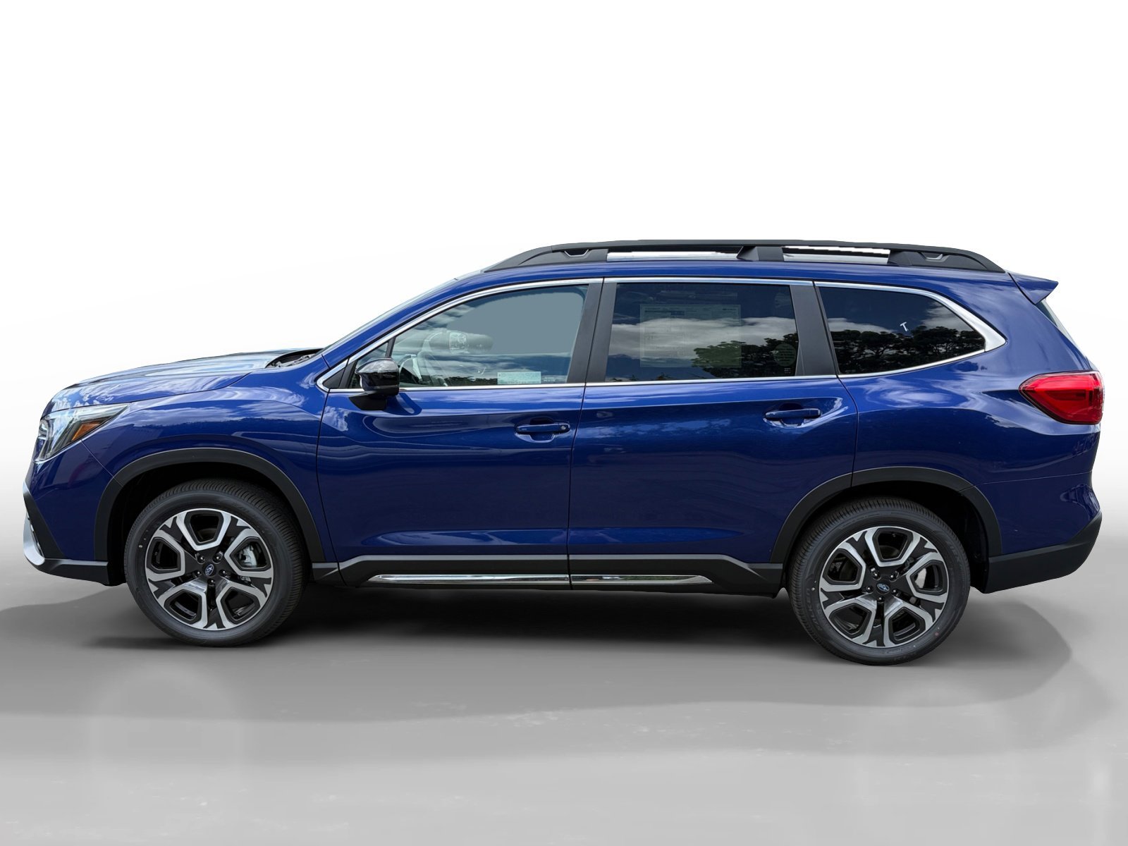 New 2026 SAPPHIRE BLUE PEARL Subaru Limited 7-Passenger image 2