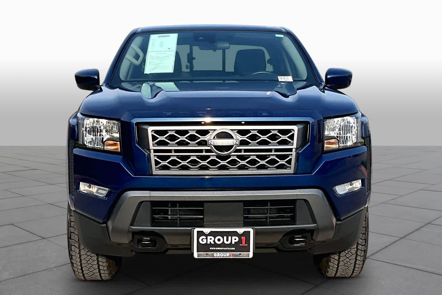 Used 2023 Deep Blue Pearl Nissan SV image 4