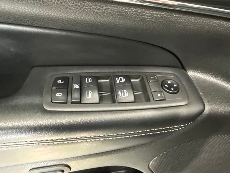 Used 2021 Black Jeep Limited image 22