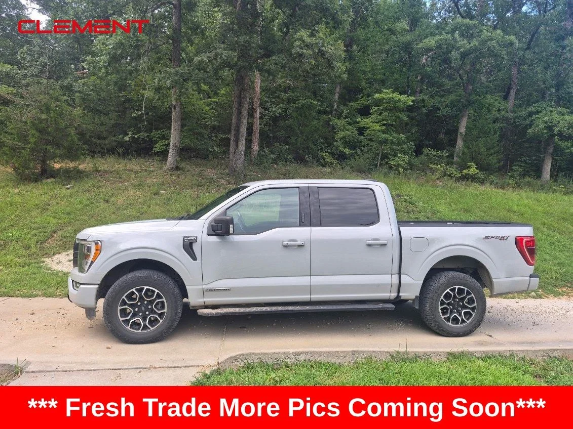 Used 2023 Avalanche Ford XLT image 1