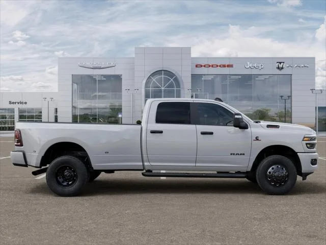 New 2026 Bright White Clear-Coat Exterior Paint RAM Big Horn image 47