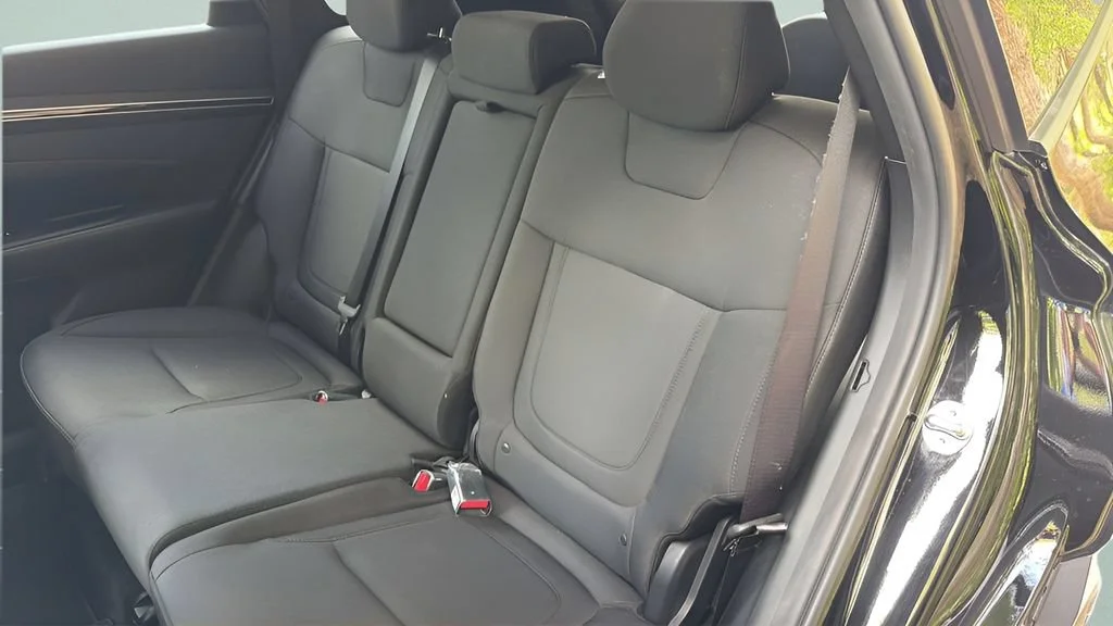Used 2023 Black Hyundai SEL image 28