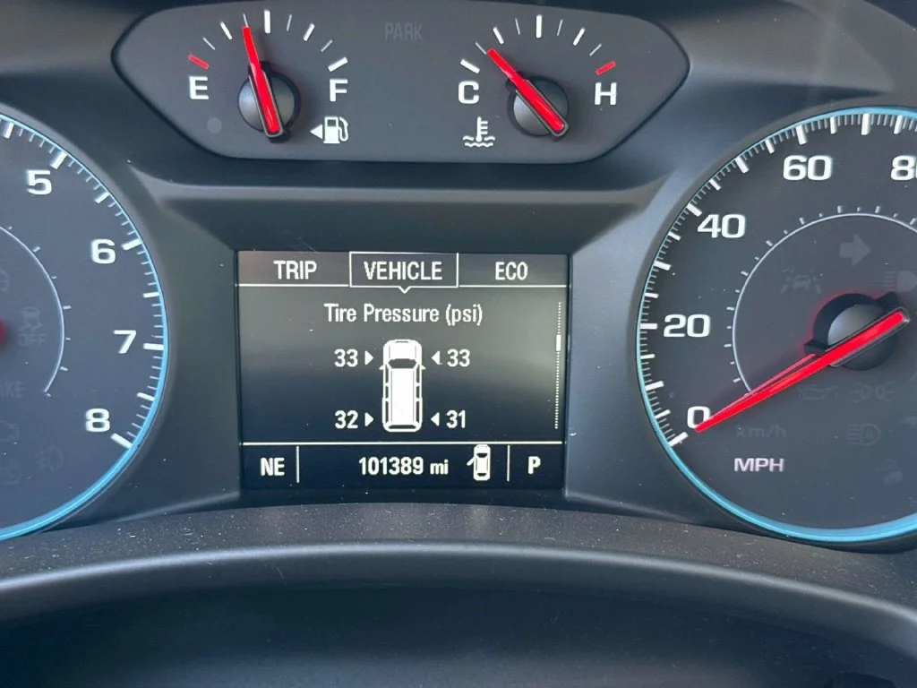 Used 2018 Beige Chevrolet LS image 31