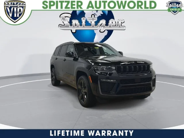 New 2027 High-Gloss Black Paint Jeep Limited image 6