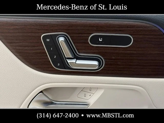 New 2026 Mountain Grey Metallic Mercedes-Benz GLA 250 image 15
