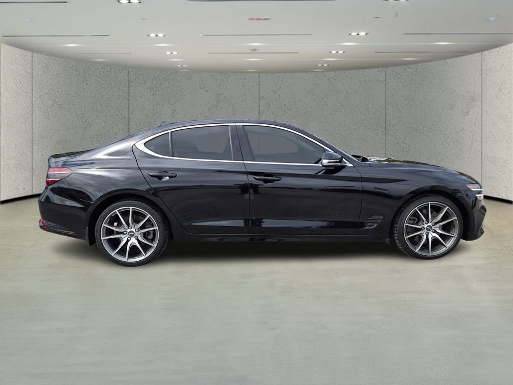 2023 Genesis G70 3.3T Standard's photo