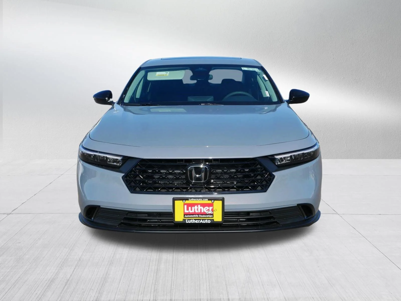 New 2026 Urban Gray Pearl Honda SE image 2