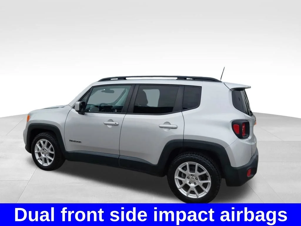 Used 2021 Glacier Metallic Jeep Latitude image 17