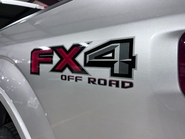 Used 2015 Silver Ford Platinum image 27