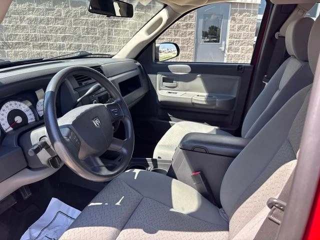 Used 2008 Red Dodge SXT image 16