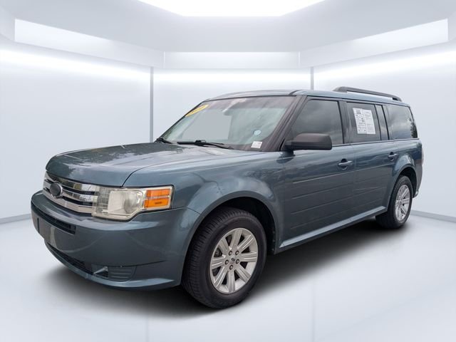 Used 2010 White Ford SE image 7
