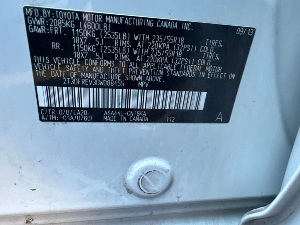 Used 2013  Toyota Limited image 7