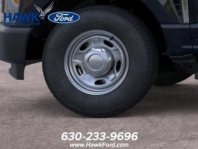 New 2025 Agate Black Metallic Ford F-250® XL image 19