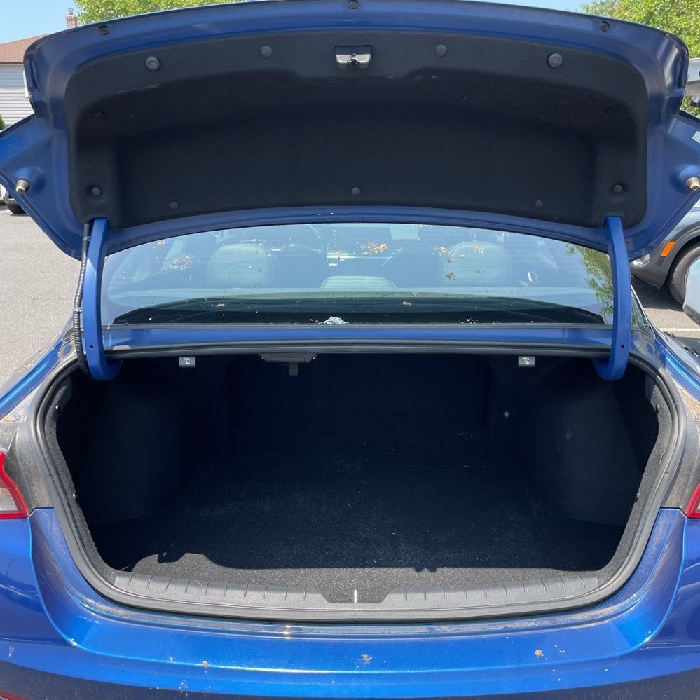 Used 2023 Blue Kia GT-Line image 2