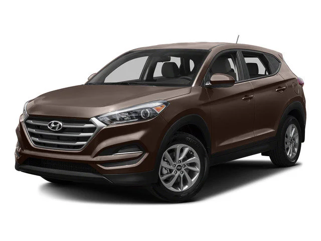 Used 2016 Chromium Silver Hyundai SE image 4