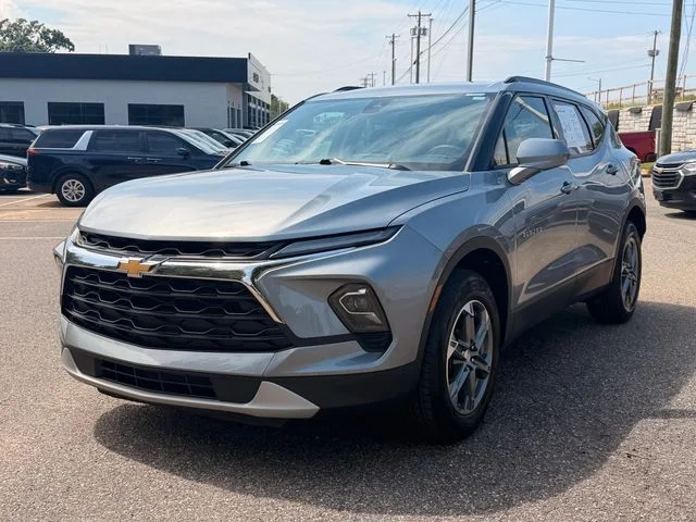 Used 2024 Sterling Gray Metallic Chevrolet LT image 9