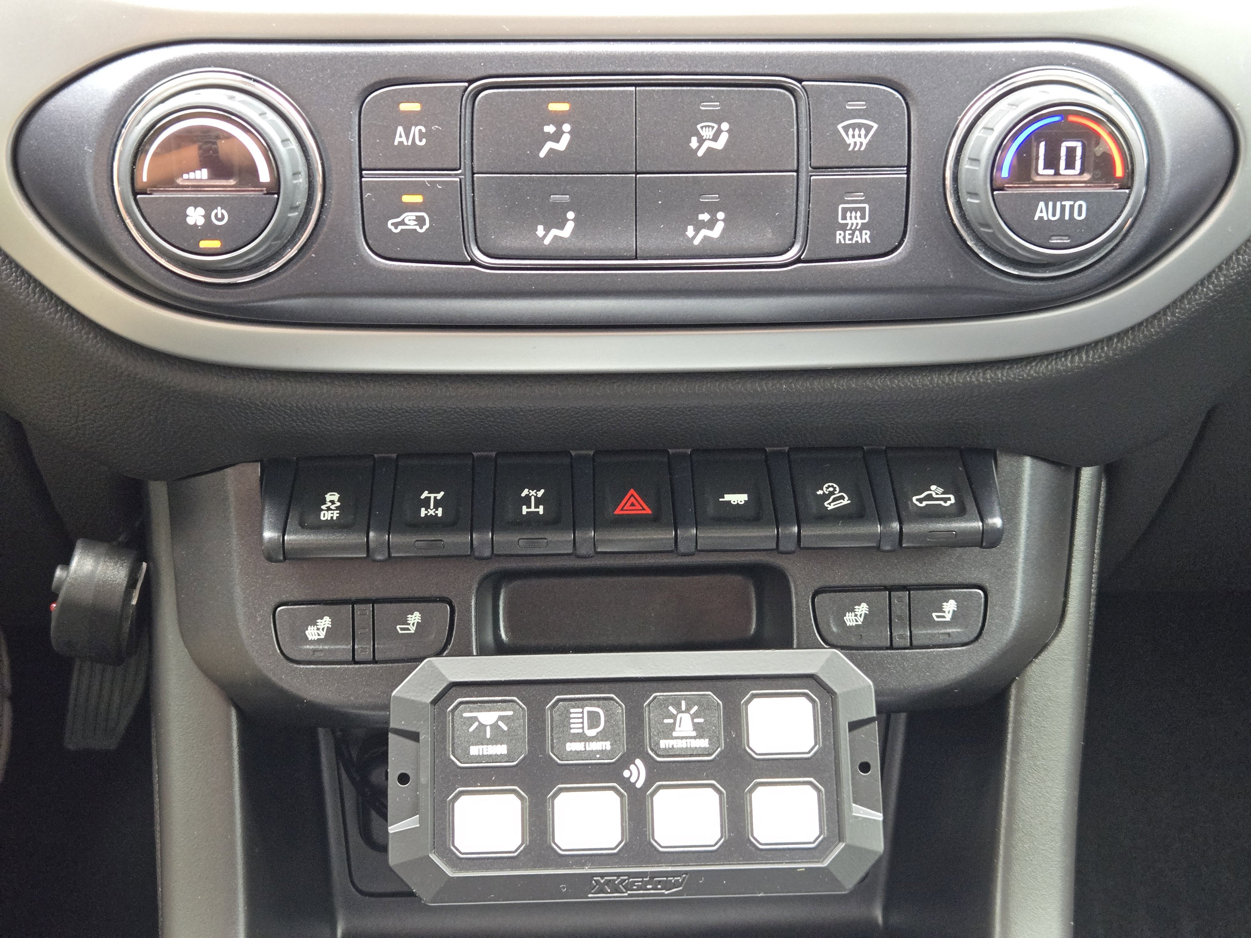 Used 2021 Satin Steel Metallic Chevrolet 4WD ZR2 image 21