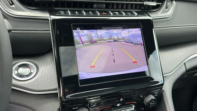 Certified Used 2024 Silver Jeep Altitude X image 18
