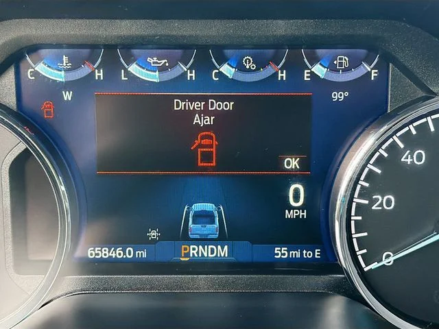 Used 2023 Gray Ford XLT image 12