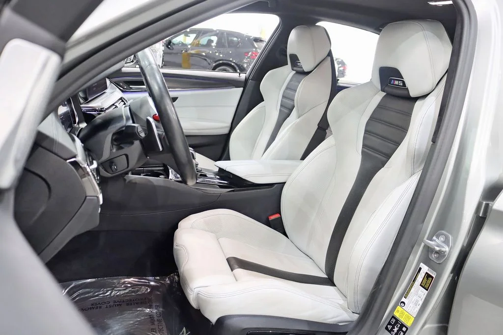 Used 2019 Gray BMW  image 32