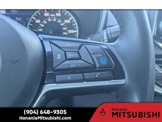 Used 2019 Black Nissan 2.5 Platinum image 26