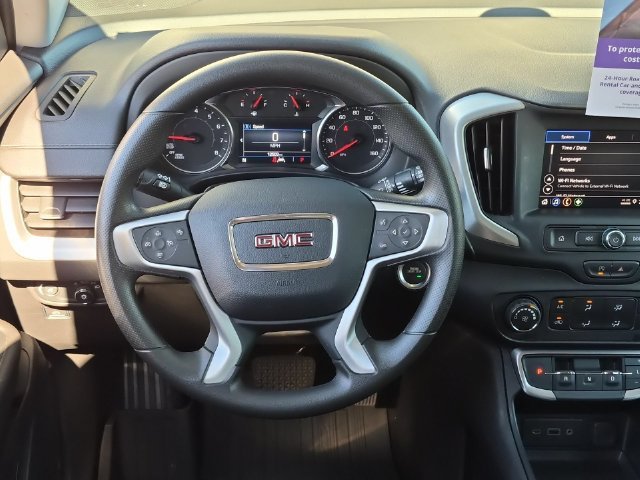 Used 2023 VOLCANIC RED TINTCOAT GMC SLE image 14