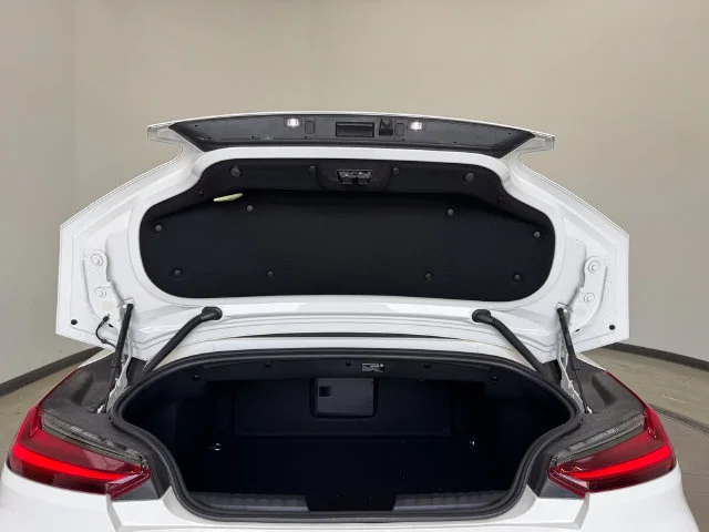Used 2025 Alpine White BMW sDrive M40i image 7