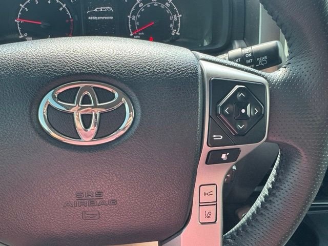 Used 2020 Midnight Black Metallic Toyota SR5 Premium image 27