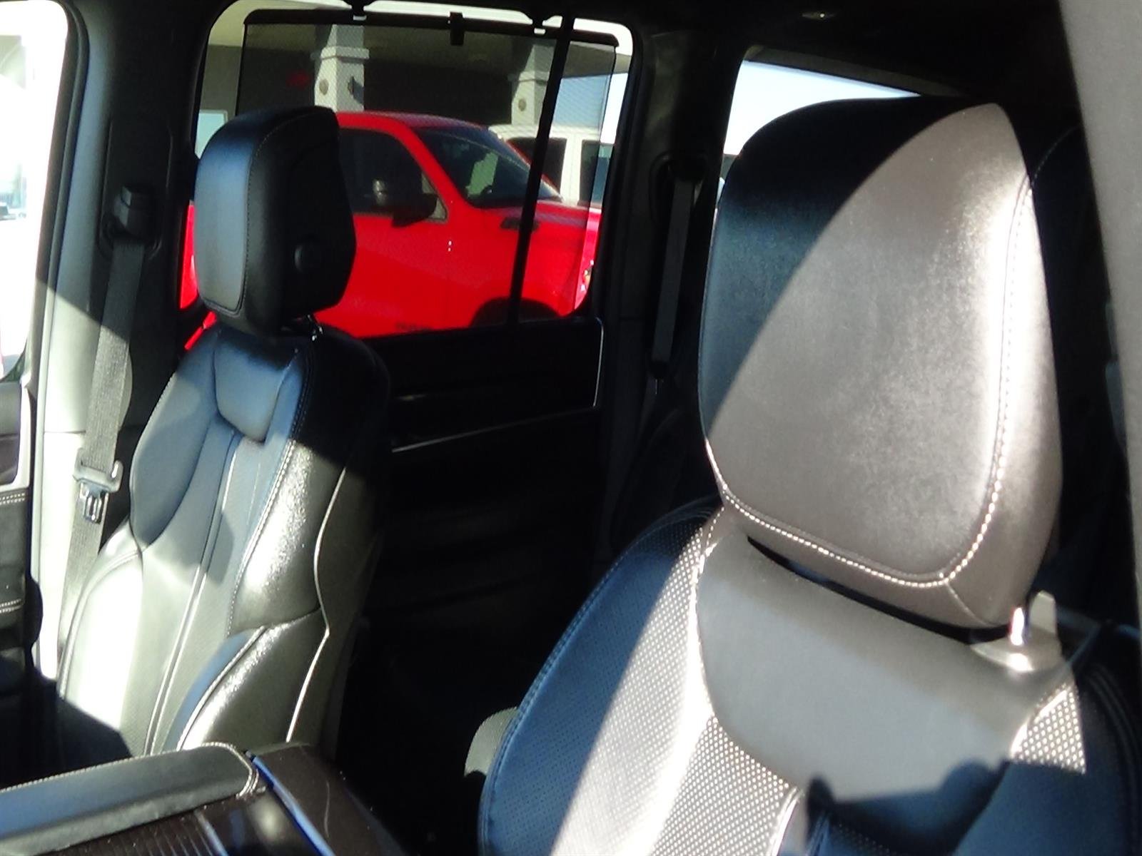 Used 2025 Bright White Clear Coat (pw7) Jeep Series II image 17