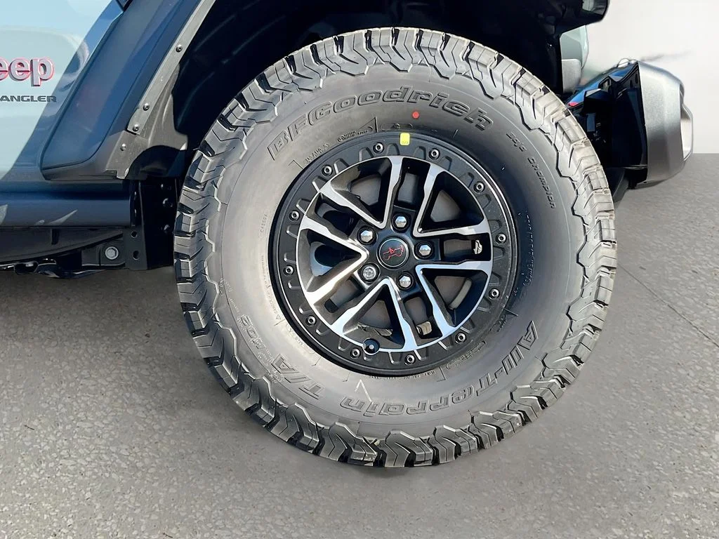 New 2026 Anvil Clearcoat Jeep Rubicon image 28
