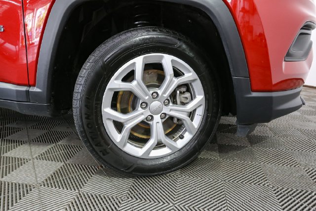 Used 2024 Red Jeep Latitude image 15