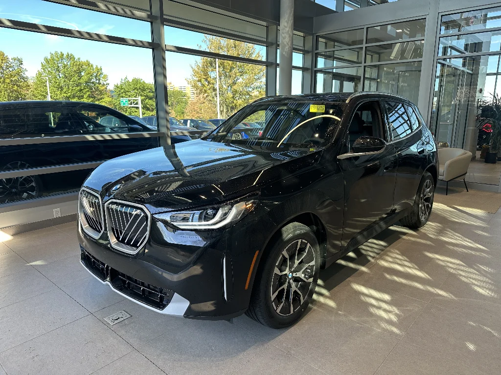 New 2026 Black Sapphire Metallic BMW 30 xDrive image 3