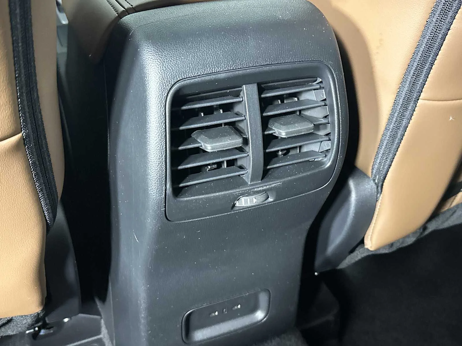 New 2026 Carbonized Gray Ford Outer Banks image 28
