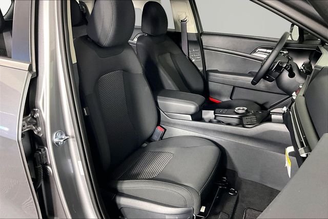 New 2026 Steel Gray Kia LX image 12