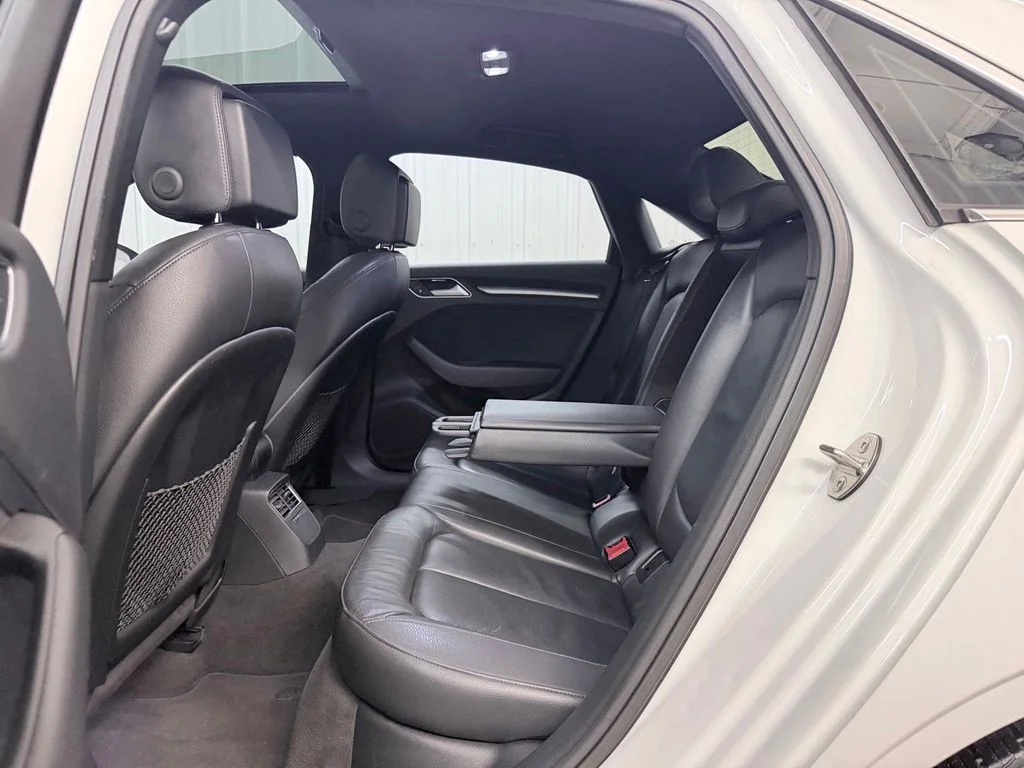 Used 2019 White Audi 2.0T Premium image 29