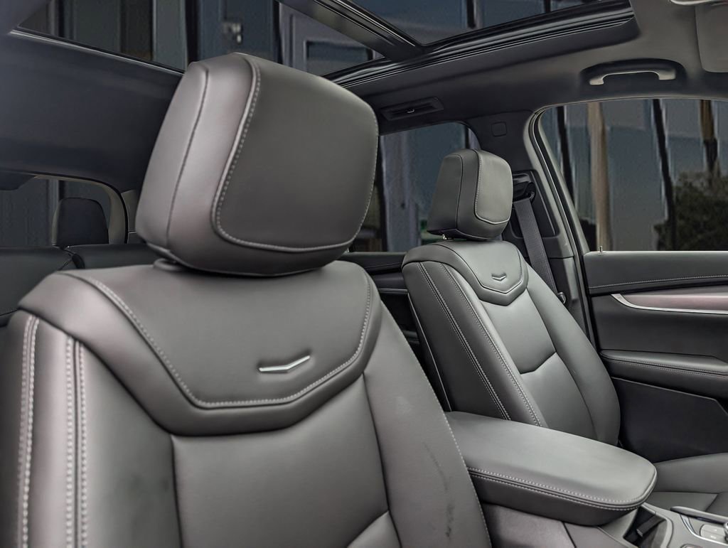 2025 Cadillac XT6 Luxury - Photo 24