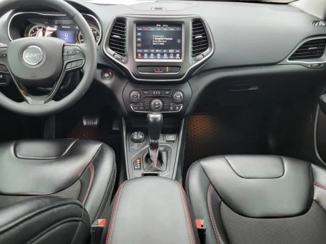 Used 2022 White Jeep Trailhawk 4x4 image 14