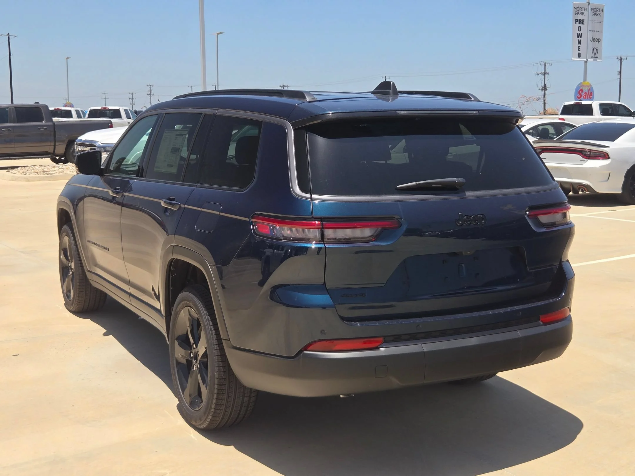New 2026 Fathom Blue Pearlcoat Jeep Limited image 5