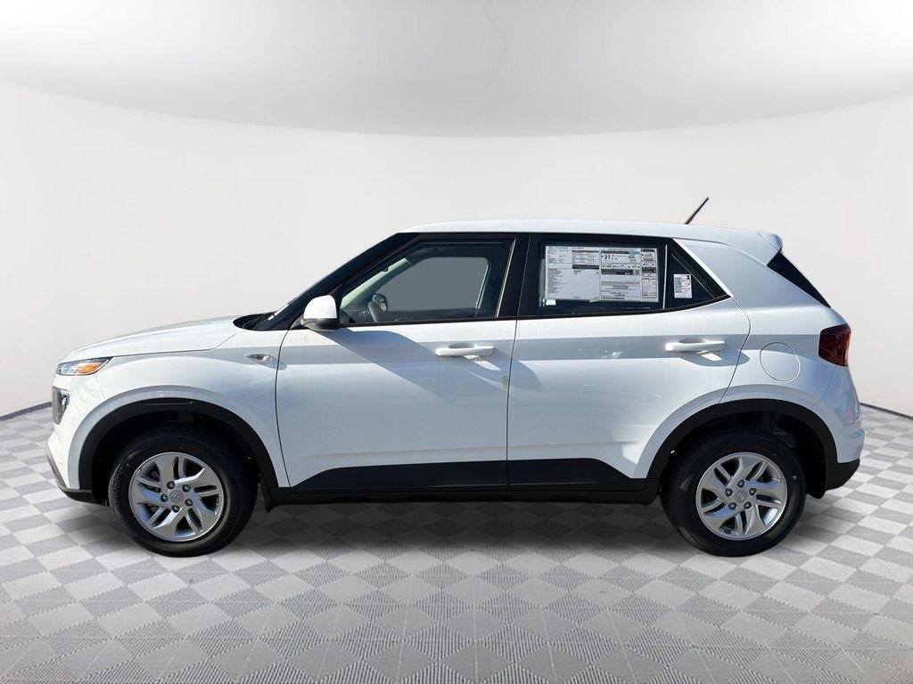 New 2026 White Hyundai SE image 8
