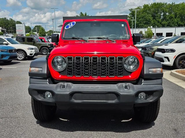 Used 2024 Red Jeep Sport S image 2