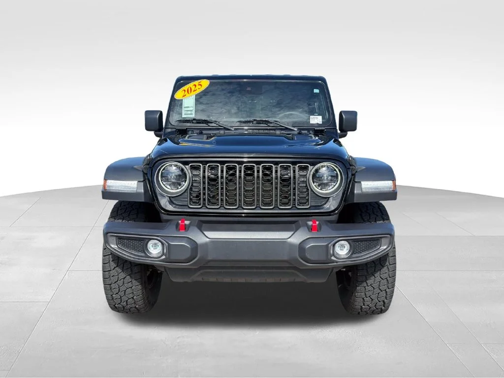 Used 2025 Black Jeep Rubicon image 26