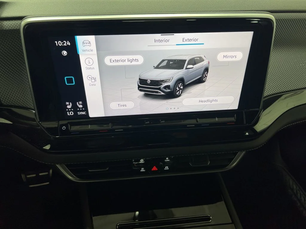 2026 Volkswagen Atlas Cross Sport SEL Premium R-LINE - Photo 22