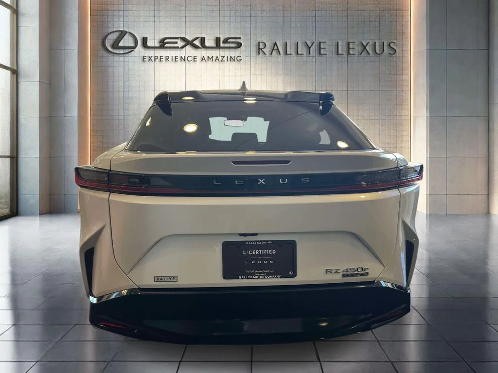 Used 2026 White Lexus 450e Premium image 5