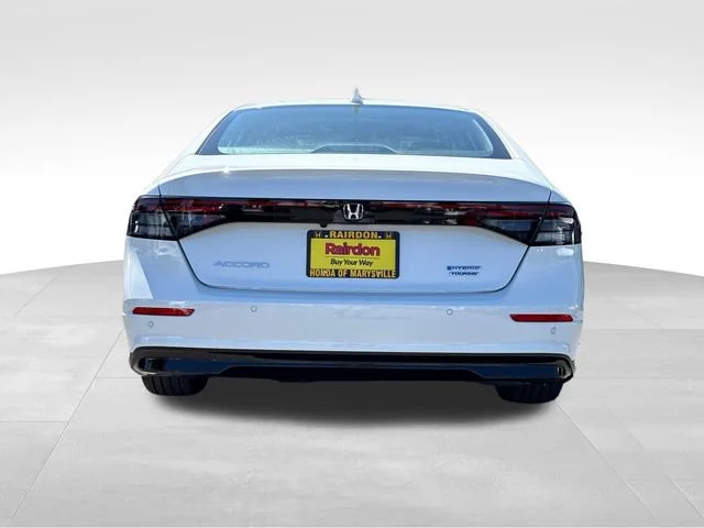 New 2026 Platinum White Pearl Honda Touring image 6